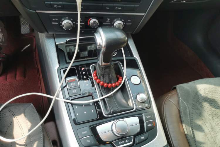 Used Audi A6L 2014 30 FSI Technology Model Gear Lever