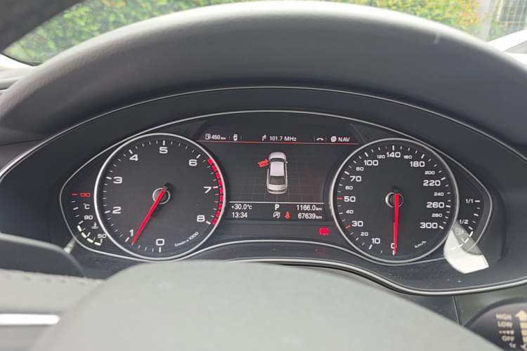 Used Audi A6L 2014 TFSI Standard Model Instrument Cluster