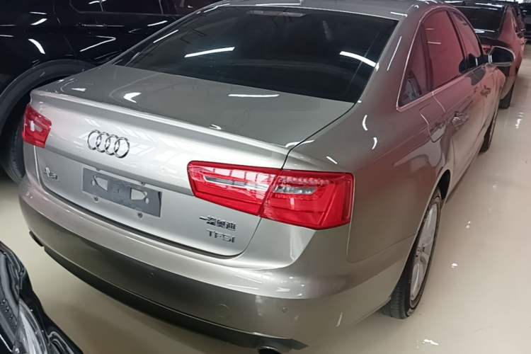 Used Audi A6L 2014 TFSI Standard Model Rear Right 45 Deg