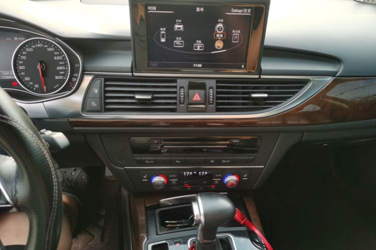 Used Audi A6L 2014 30 FSI Comfort Model Audio And AC Panel