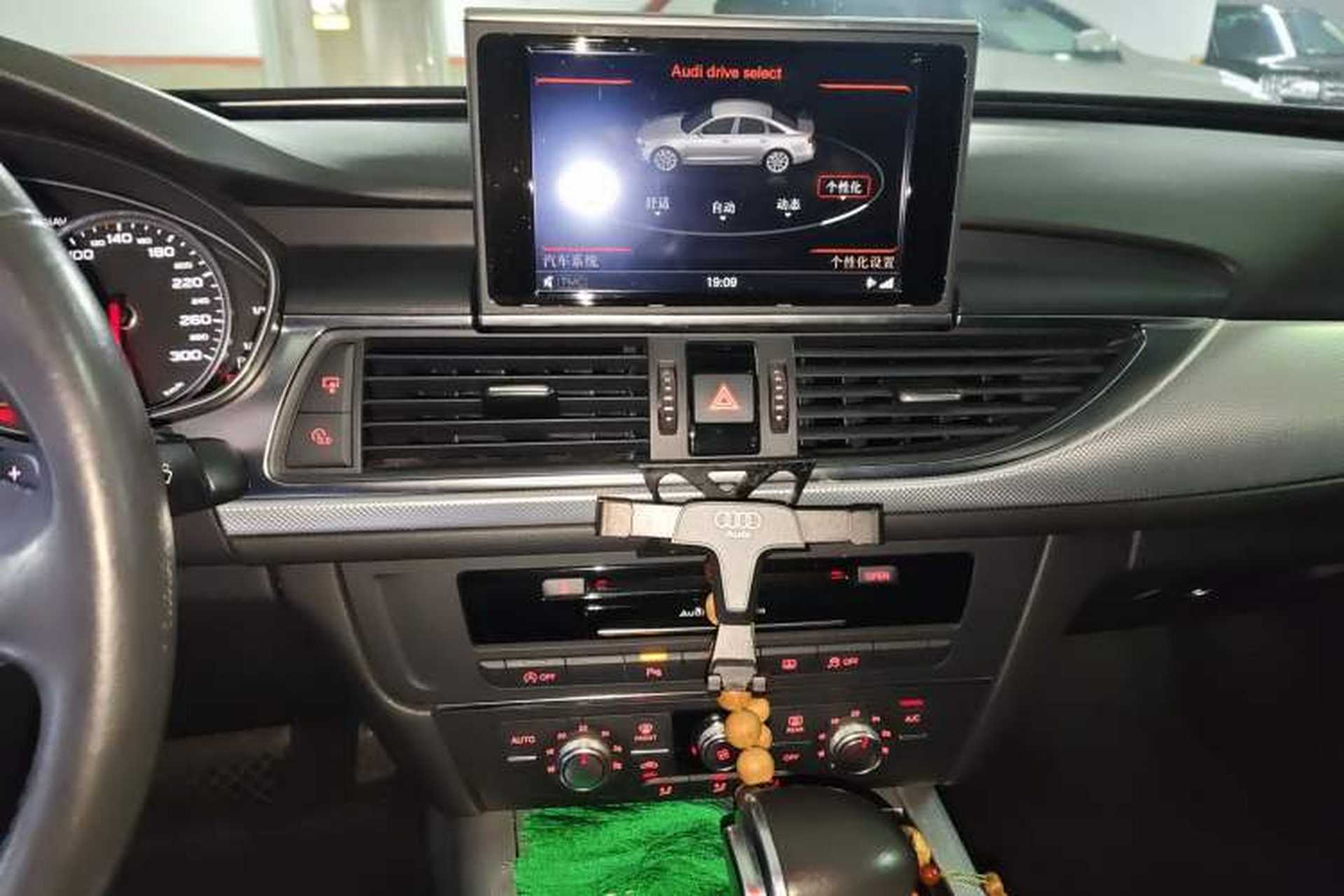 Used Audi A6L 2014 TFSI Standard Model Audio And AC Panel