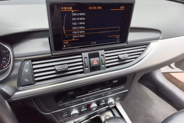 Used Audi A6L 2014 TFSI Standard Model Audio And AC Panel