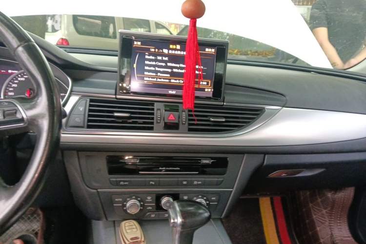 Used Audi A6L 2014 TFSI Comfort Model Audio And AC Panel