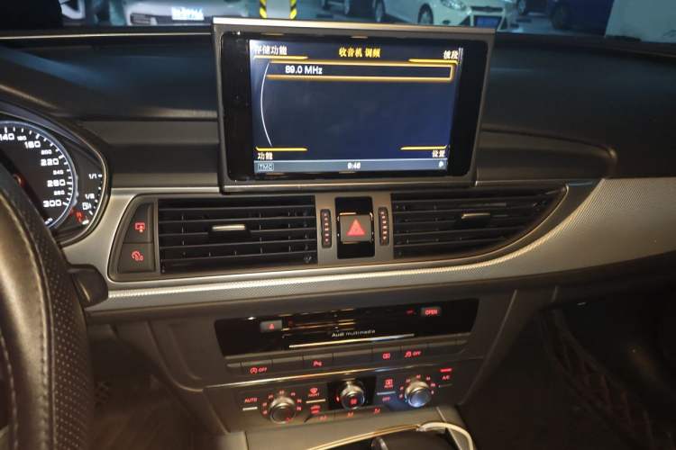 Used Audi A6L 2014 TFSI Standard Model Audio And AC Panel