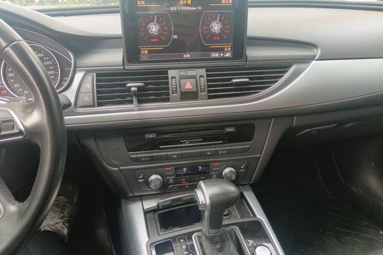 Used Audi A6L 2014 TFSI Comfort Model Audio And AC Panel