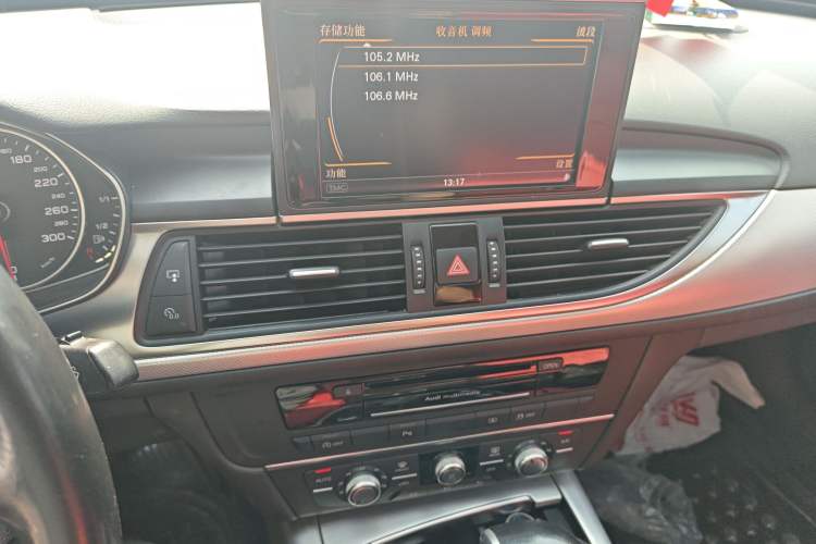 Used Audi A6L 2014 TFSI Standard Model Audio And AC Panel