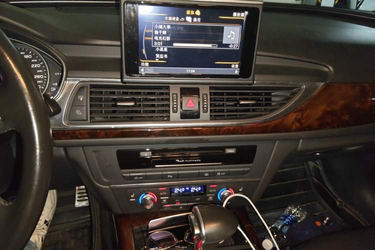 Used Audi A6L 2014 30 FSI Comfort Model Audio And AC Panel