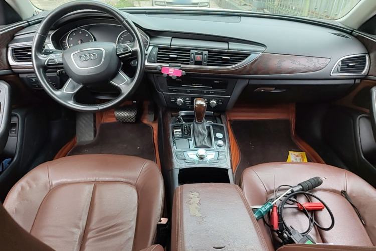 Used Audi A6L 2014 TFSI Standard Model Center Console