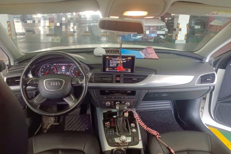 Used Audi A6L 2014 TFSI Standard Model Center Console