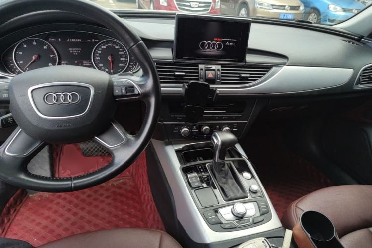 Used Audi A6L 2014 TFSI Standard Model Center Console
