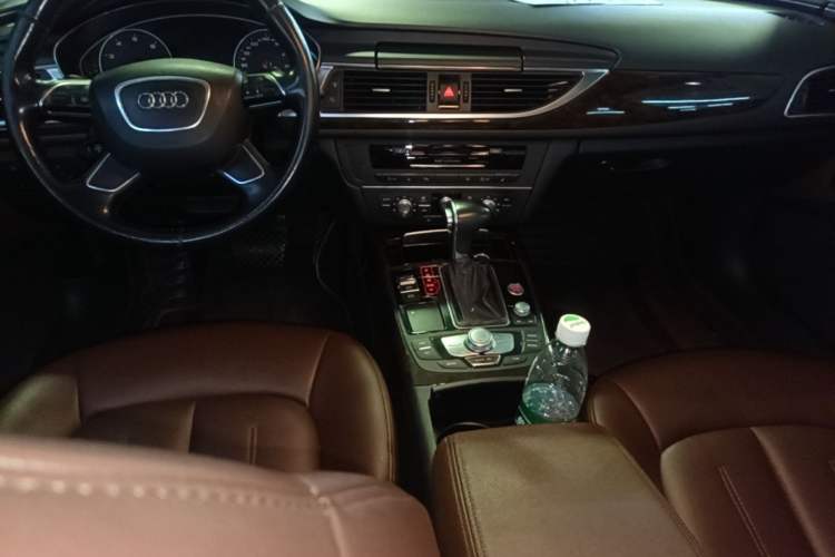 Used Audi A6L 2014 TFSI Standard Model Center Console