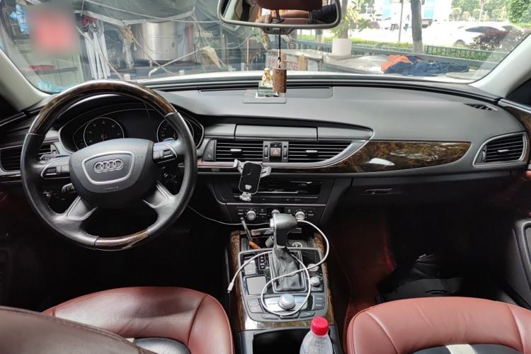 Used Audi A6L 2014 TFSI Standard Model Center Console