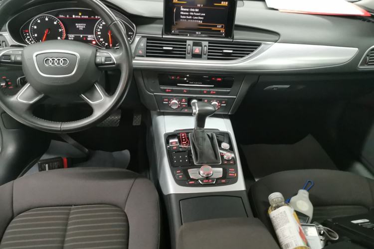 Used Audi A6L 2014 TFSI Standard Model Center Console