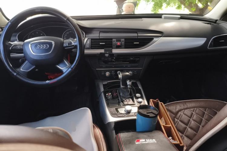 Used Audi A6L 2014 TFSI Standard Model Center Console