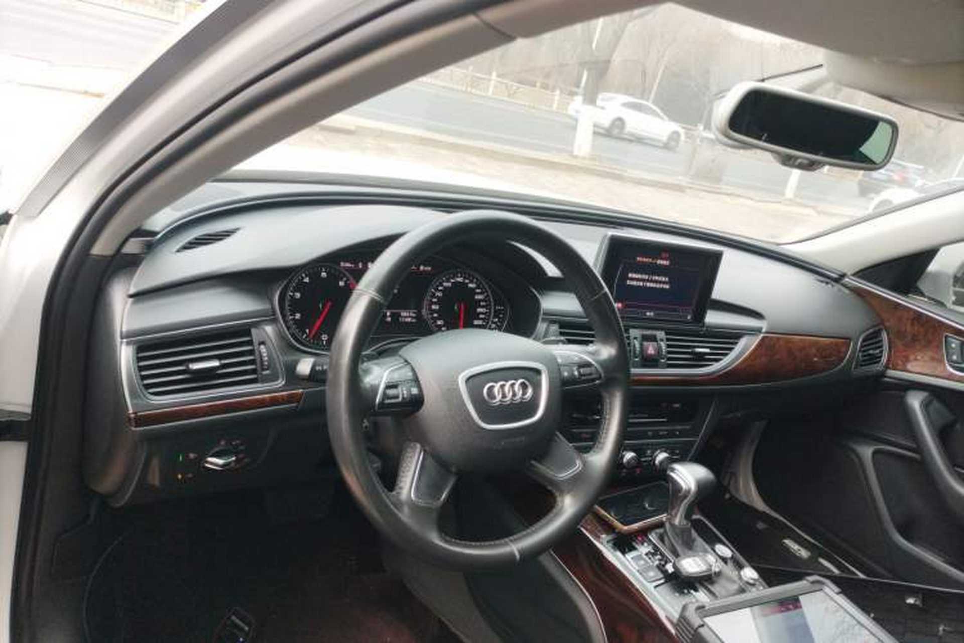 Used Audi A6L 2014 TFSI Standard Model Center Console