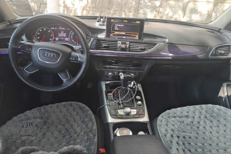 Used Audi A6L 2014 30 FSI Technology Model Center Console