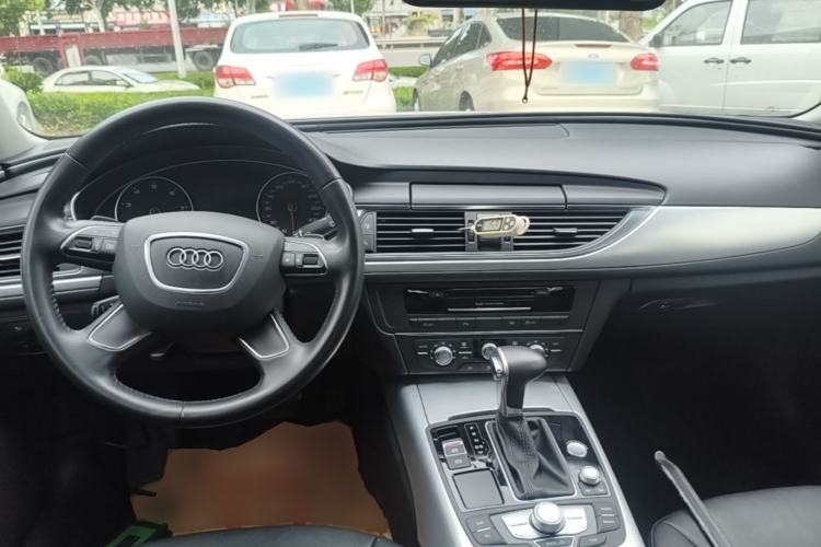 Used Audi A6L 2014 TFSI Standard Model Center Console