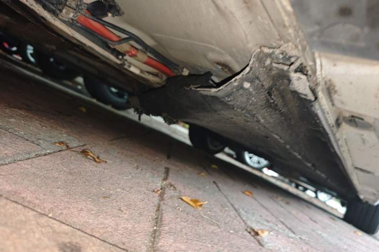 Used Audi A6L 2014 TFSI Standard Model Chassis Front Left