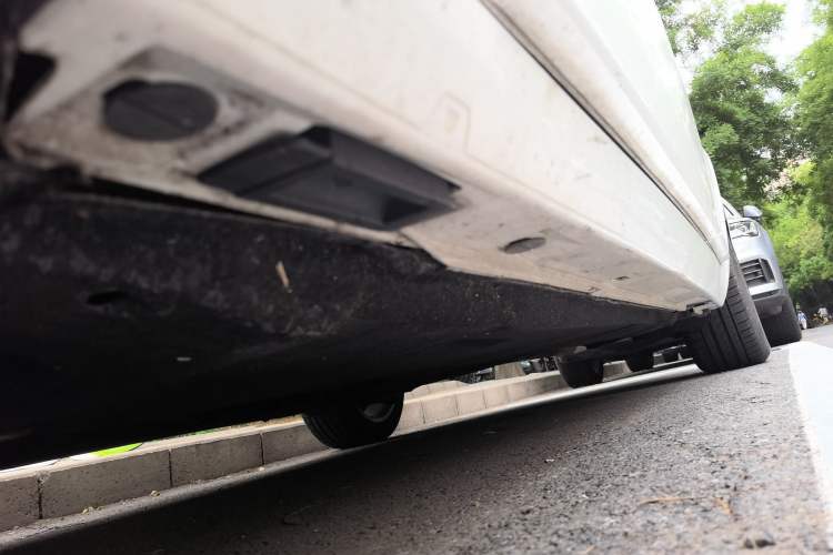 Used Audi A6L 2014 30 FSI Comfort Model Chassis Front Left