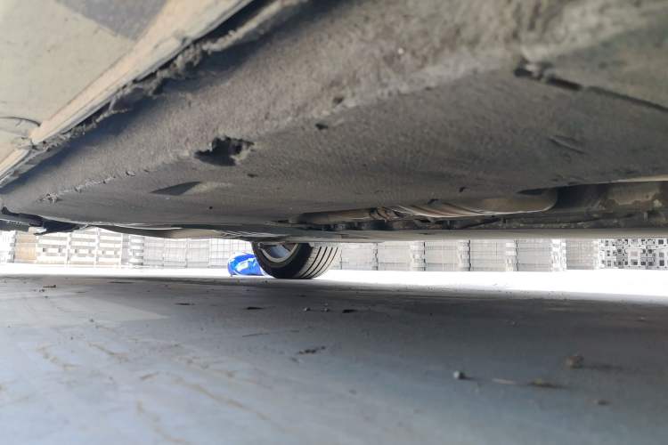 Used Audi A6L 2014 TFSI Standard Model Chassis Front Right