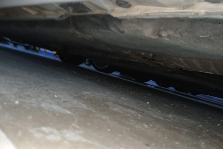 Used Audi A6L 2014 TFSI Standard Model Chassis Rear Left