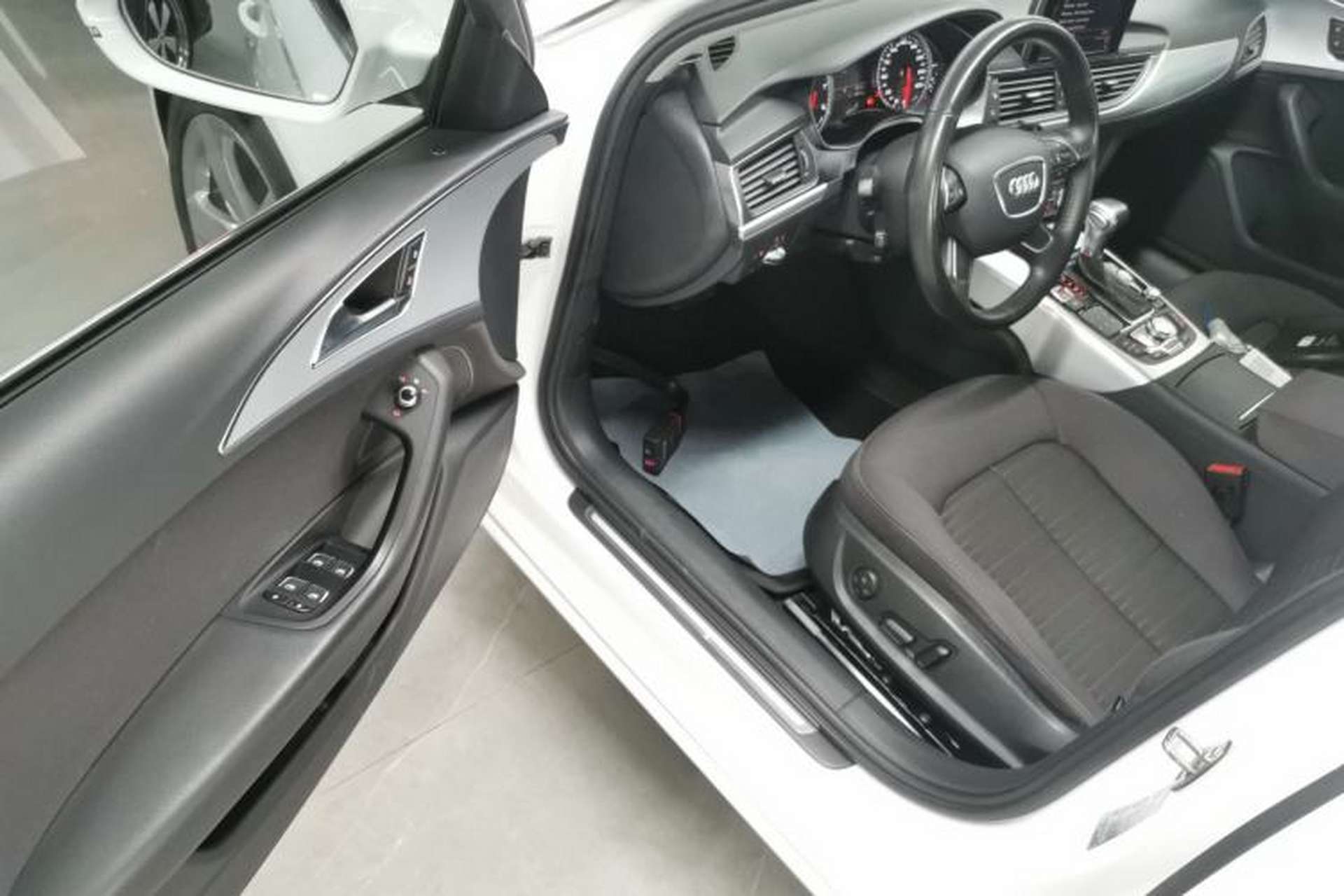Used Audi A6L 2014 TFSI Standard Model Driver Seat