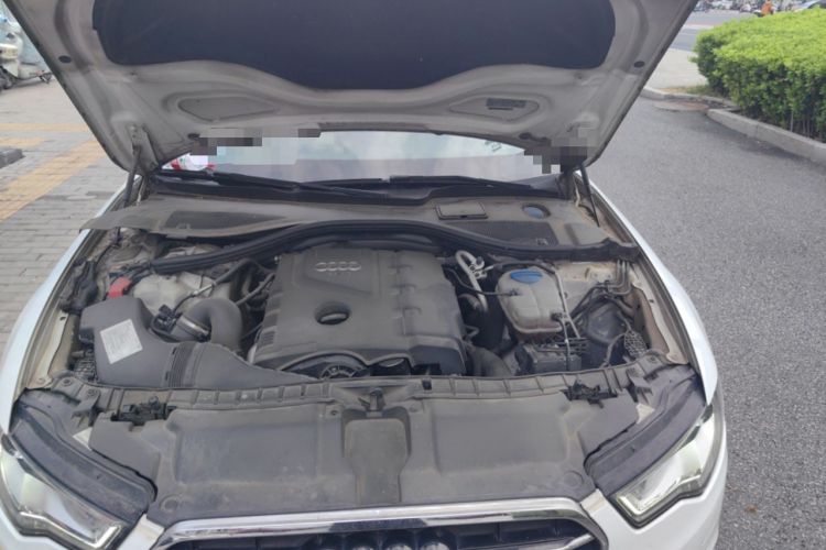Used Audi A6L 2014 TFSI Standard Model Engine Bay