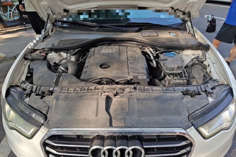 Used Audi A6L 2014 TFSI Standard Model Engine Bay