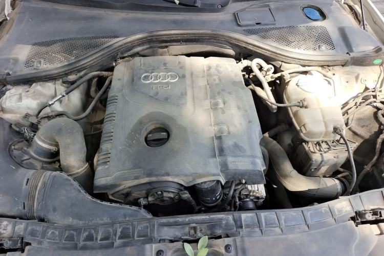 Used Audi A6L 2014 TFSI Standard Model Engine Bay
