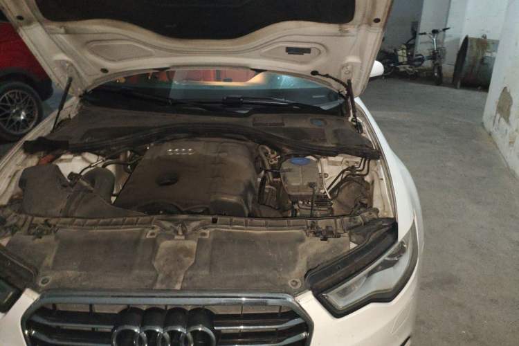 Used Audi A6L 2014 TFSI Standard Model Engine Bay Left