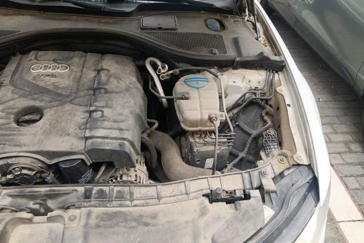 Used Audi A6L 2014 TFSI Comfort Model Engine Bay Left