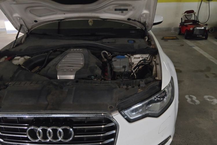 Used Audi A6L 2014 30 FSI Comfort Model Engine Bay Left
