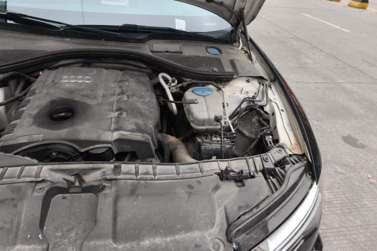 Used Audi A6L 2014 TFSI Standard Model Engine Bay Left