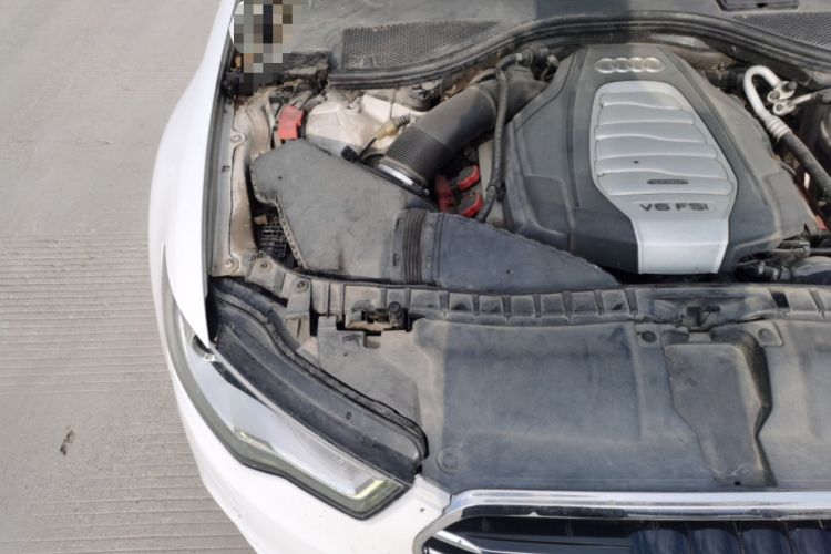 Used Audi A6L 2014 30 FSI Comfort Model Engine Bay Right