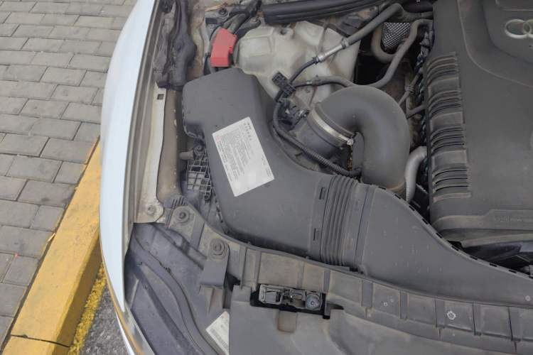 Used Audi A6L 2014 TFSI Standard Model Engine Bay Right
