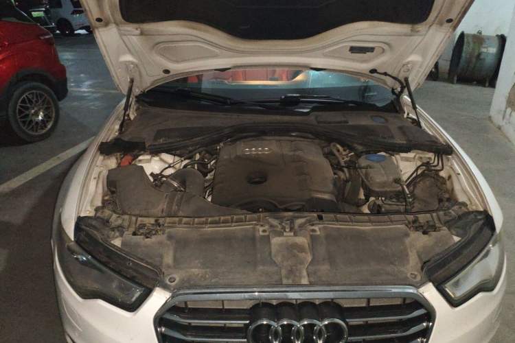 Used Audi A6L 2014 TFSI Standard Model Engine Bay Right