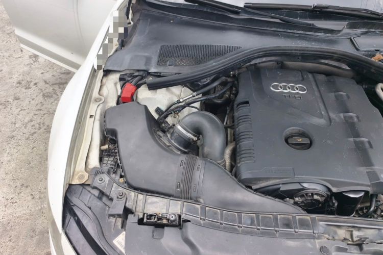 Used Audi A6L 2014 TFSI Standard Model Engine Bay Right