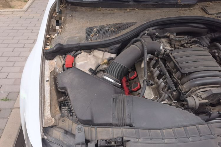 Used Audi A6L 2014 30 FSI Comfort Model Engine Bay Right