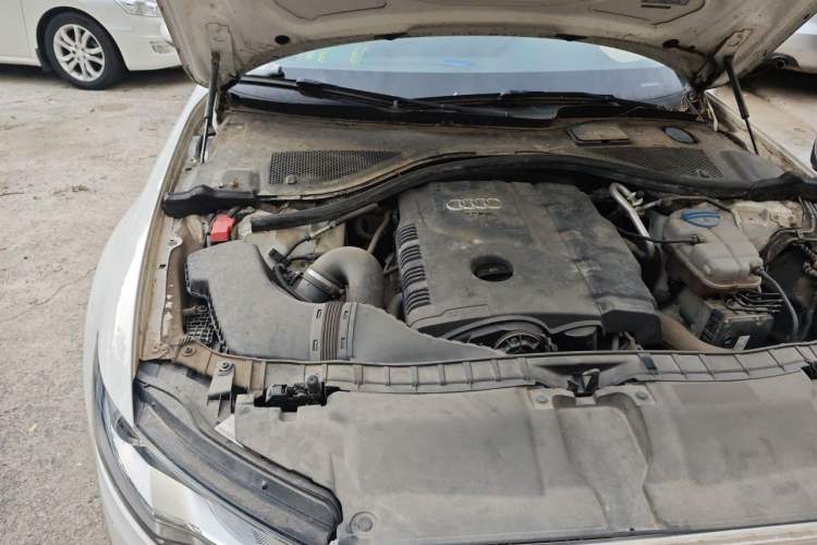 Used Audi A6L 2014 TFSI Standard Model Engine Bay Right