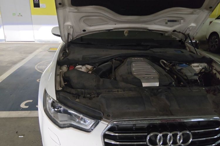 Used Audi A6L 2014 30 FSI Comfort Model Engine Bay Right