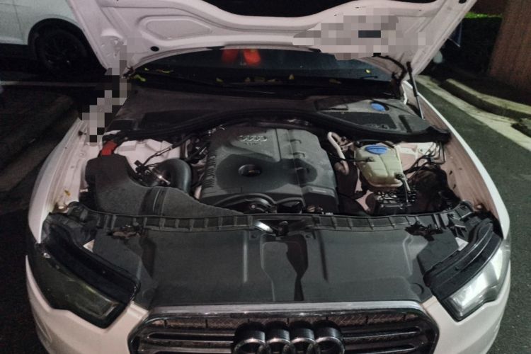 Used Audi A6L 2014 TFSI Standard Model Engine Bay