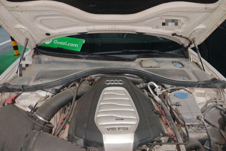 Used Audi A6L 2014 30 FSI Comfort Model Engine Bay