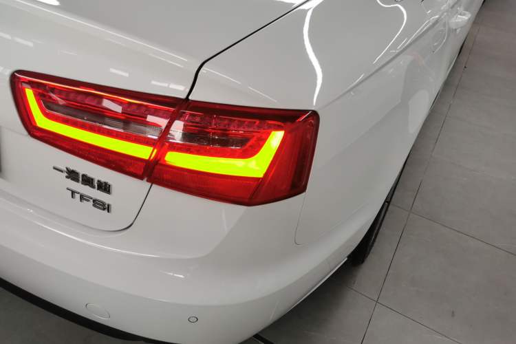 Used Audi A6L 2014 TFSI Standard Model Exterior 2