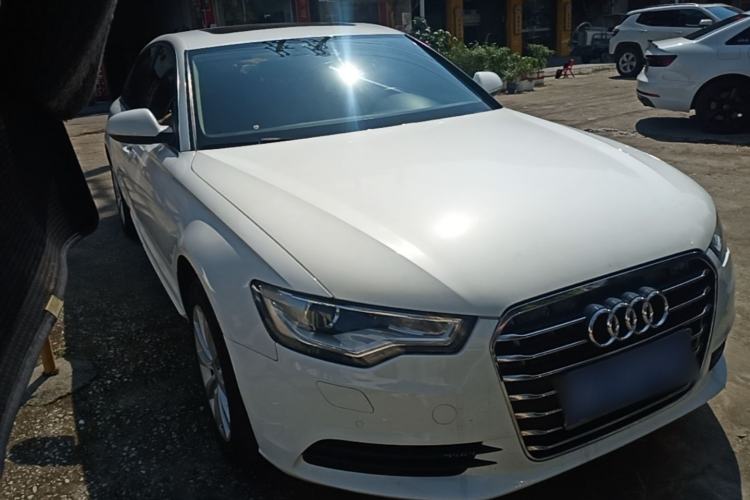 Used Audi A6L 2014 TFSI Standard Model Front Right 45 Deg
