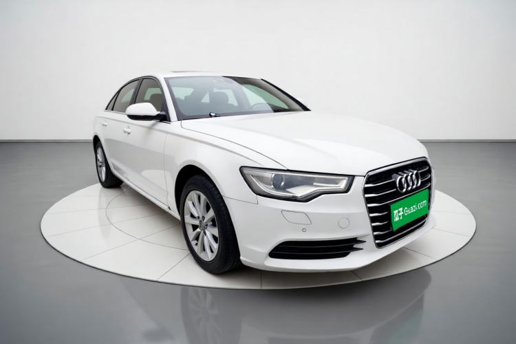 Used Audi A6L 2014 TFSI Standard Model Front Right 45 Deg