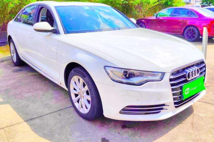 Used Audi A6L 2014 30 FSI Luxury Model Front Right 45 Deg
