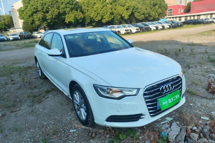 Used Audi A6L 2014 TFSI Standard Model Front Right 45 Deg