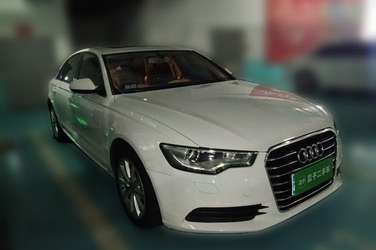 Used Audi A6L 2014 TFSI Standard Model Front Right 45 Deg