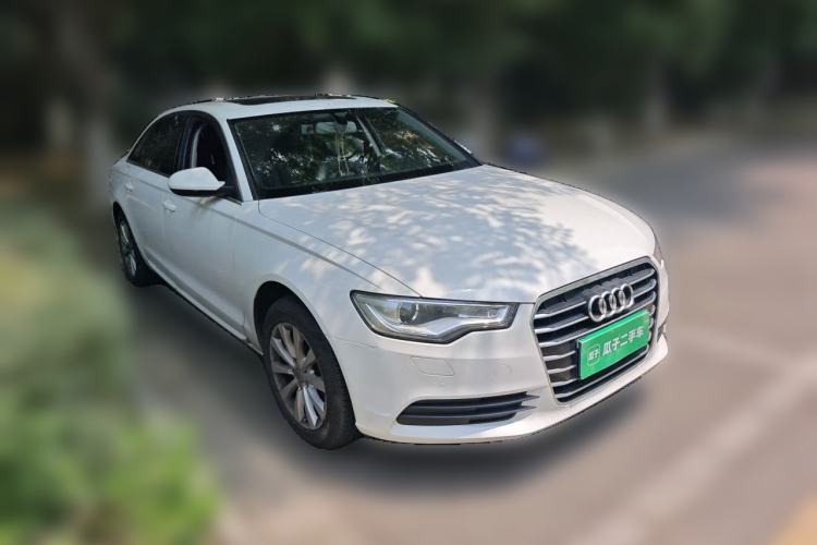 Used Audi A6L 2014 TFSI Standard Model Front Right 45 Deg