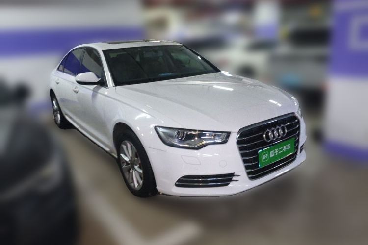 Used Audi A6L 2014 TFSI Standard Model Front Right 45 Deg